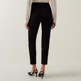 Tilunara Tapered Trousers