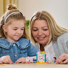 Gabby's Dollhouse Crafting With Baby Box
