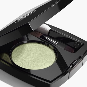 Multi-Use Longwearing Eyeshadow
