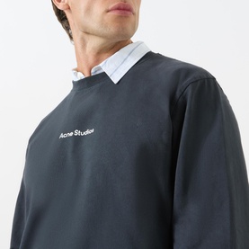 Logo Long-Sleeved T-Shirt