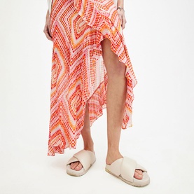 Sara Luisa Asymmetric Ruffle Skirt