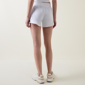 Hotty Hot High-Rise Lined Shorts 4"