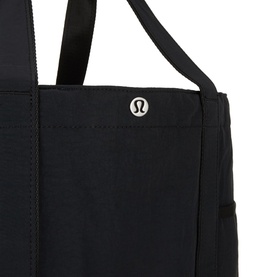 Daily Multi-Pocket Tote Bag