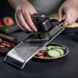 Essential Mandoline