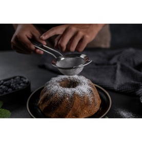 Essential Small Strainer