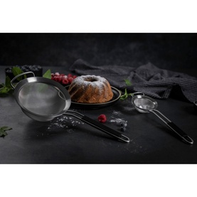 Essential Small Strainer
