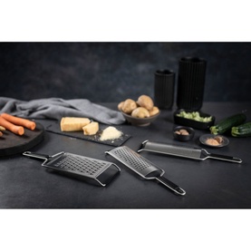 Essential Medium Grater