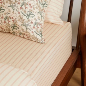 180 Thread Count Romantic Stripe Fitted Sheet