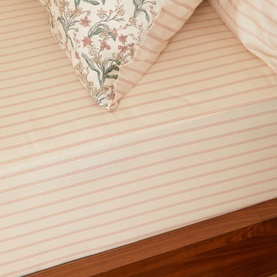 180 Thread Count Romantic Stripe Fitted Sheet