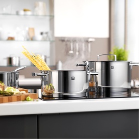Passion Five-Piece Pot Set