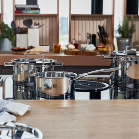 Passion Five-Piece Pot Set