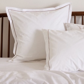 300 Thread Count Rolenio Square Pillowcase