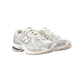 1906 Trainers