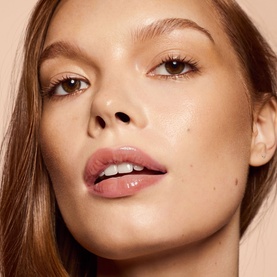 Gloss Bomb Heat Universal Lip Luminizer and Plumper