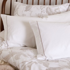 300 Thread Count Nacre Rolenio Pillowcase Set