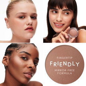MAC Glow Play Cushiony Blush in True Harmony, 7.3g; three models showing blush application with compact and fingertip-friendly text