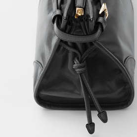 Bonnie Medium Leather Handbag