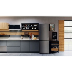 Freestanding 60cm Total NoFrost Fridge Freezer 70-30