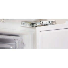 Built In 60cm Under Counter Freezer 91L