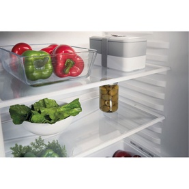 Built In 60cm Under Counter Larder Fridge 144L