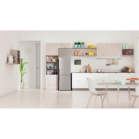 Freestanding 55cm Fridge Freezer with Low Frost