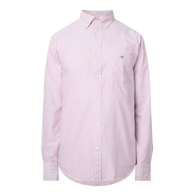Gant Shield Striped Casual Shirt in pink and white stripes, long sleeves, chest pocket, embroidered logo, curved hem
