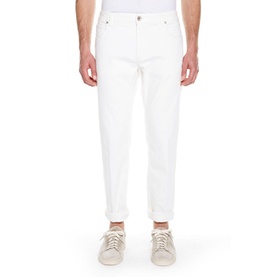 Model wearing Eleventy Mid-Rise Straight Leg Jeans in white denim, styled with beige trainers. Cropped straight fit with five-pocket design