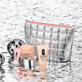 Moisture Surge Megastars Hydrating Skincare Gift Set