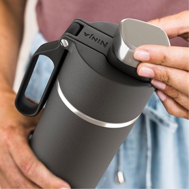 Thirsti 700ml Travel Bottle Black