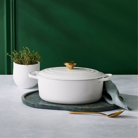 Signature Cast Iron Oval Casserole 27cm