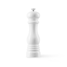 Classic Pepper Mill