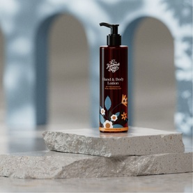 Bitter Orange, Pink Pepper and Hay Hand Lotion
