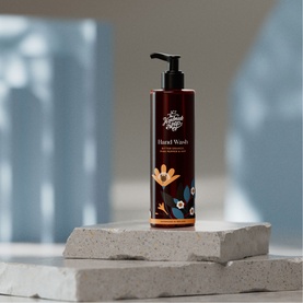 Bitter Orange, Pink Pepper and Hay Hand Wash