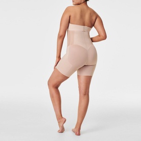 SPANXsupersculpt&trade; TotalContour High-Waisted Mid-Thigh Shorts