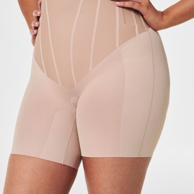 SPANXsupersculpt&trade; TotalContour High-Waisted Mid-Thigh Shorts