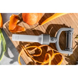 Z-Cut 5-in-1 Peeler