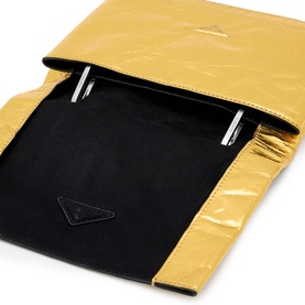 Yua Hexagonal Chain Clutch