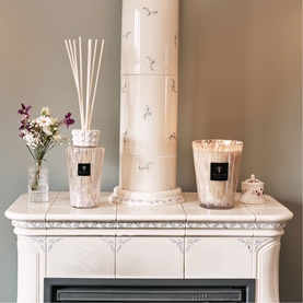 White Pearls 16 Luxury Scented Candle 3kg