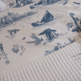 White Honeycomb Throw