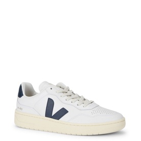 V-90 Trainers