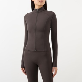 Ultimate Long-Sleeved Zipped Top
