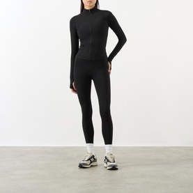 Ultimate Long-Sleeved Zipped Top