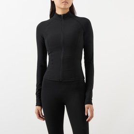 Ultimate Long-Sleeved Zipped Top