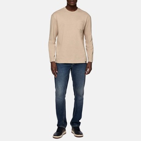 Stretch Straight-Leg Jeans