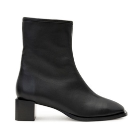 Avril Ankle Boots