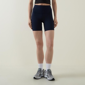 Wunder Train High-Rise Shorts 6"