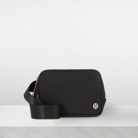 Everywhere Belt Bag
