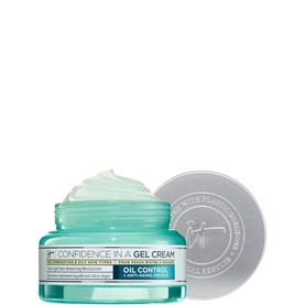 Confidence in a Gel Cream Oil Control