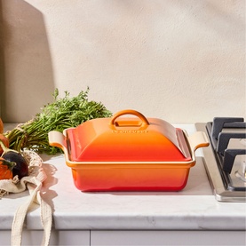 Stoneware Deep Square Dish with Lid 23cm
