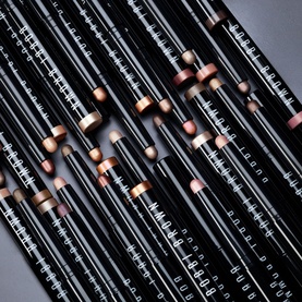 Long-Wear Cream Shadow Stick Chrome